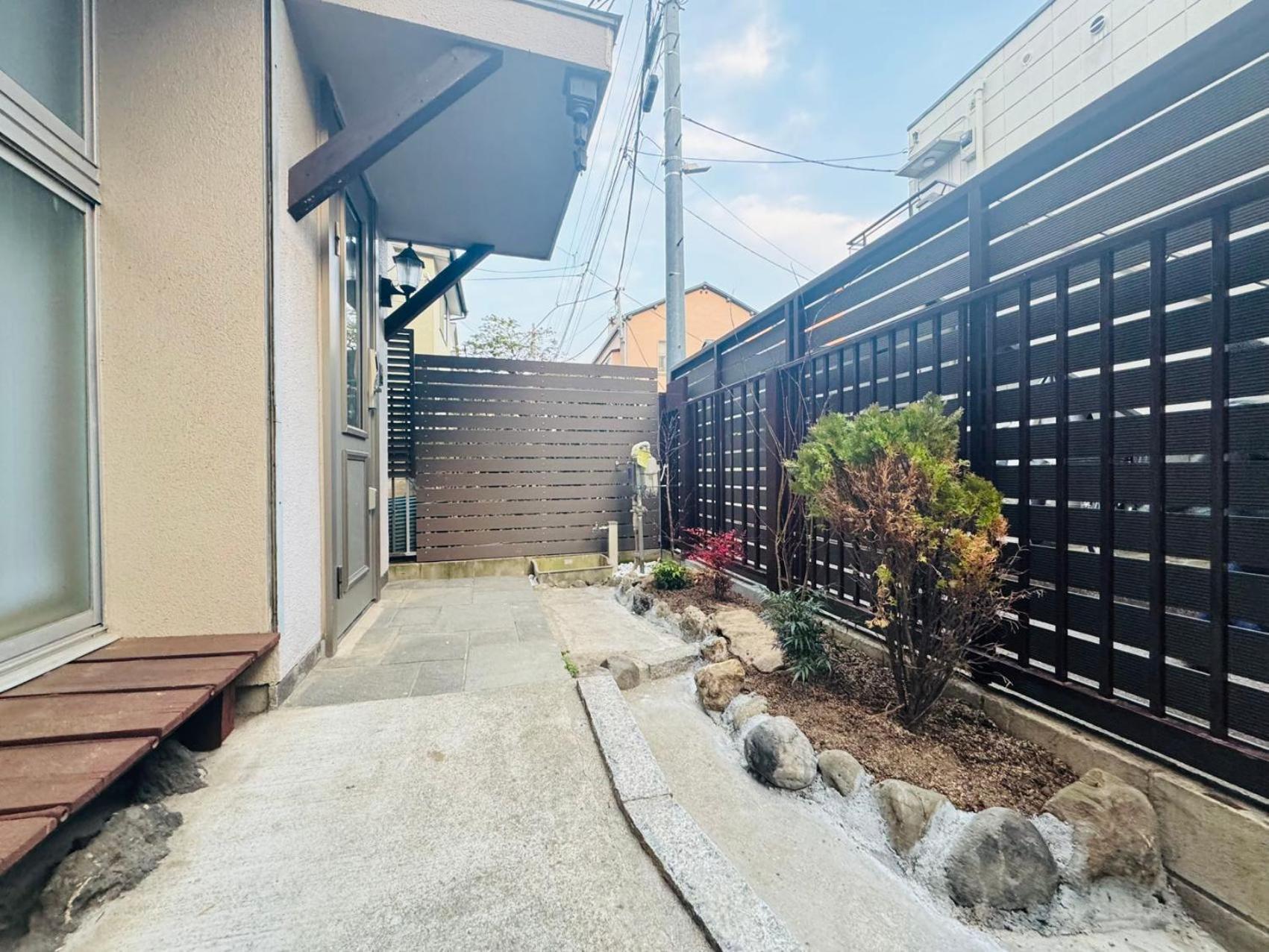 Sts-toyama House